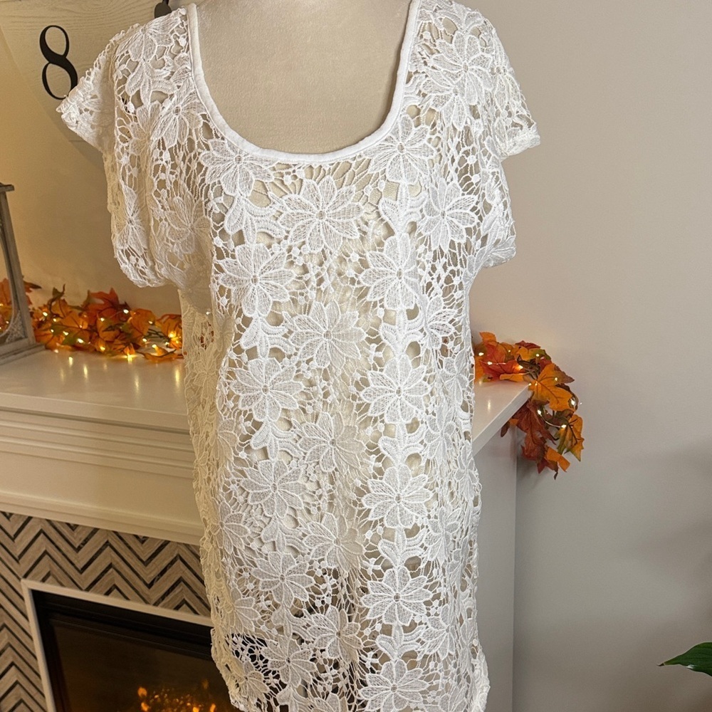 Xhilaration Ivory Floral Crochet Coverup
